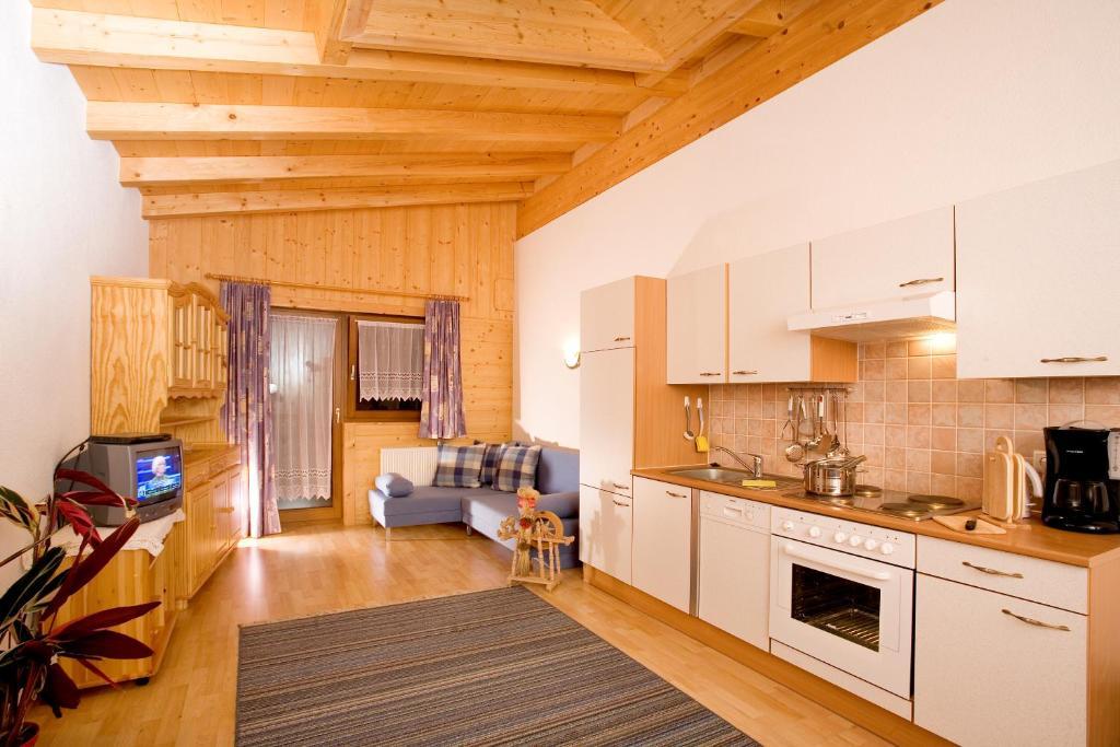 Haus Weidmannsheil Apartman Längenfeld Szoba fotó