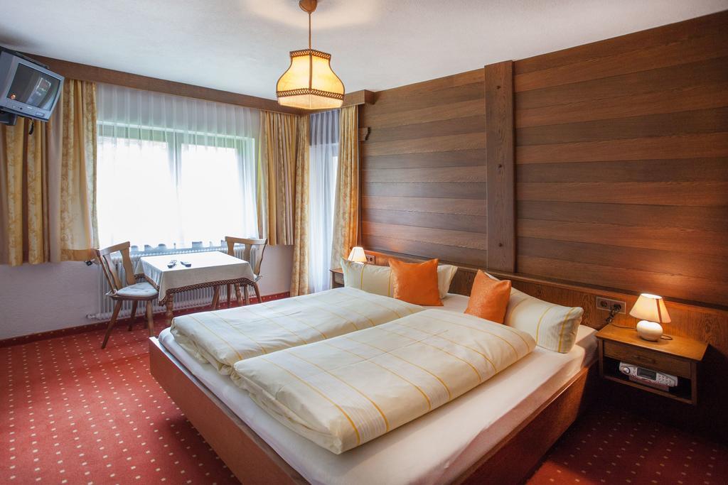 Haus Weidmannsheil Apartman Längenfeld Kültér fotó